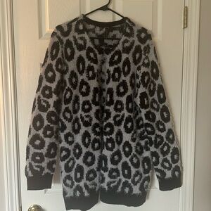 Leopard Print Sweater with shimmer